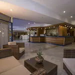 圣玛丽亚赫维玛酒店 阿德耶